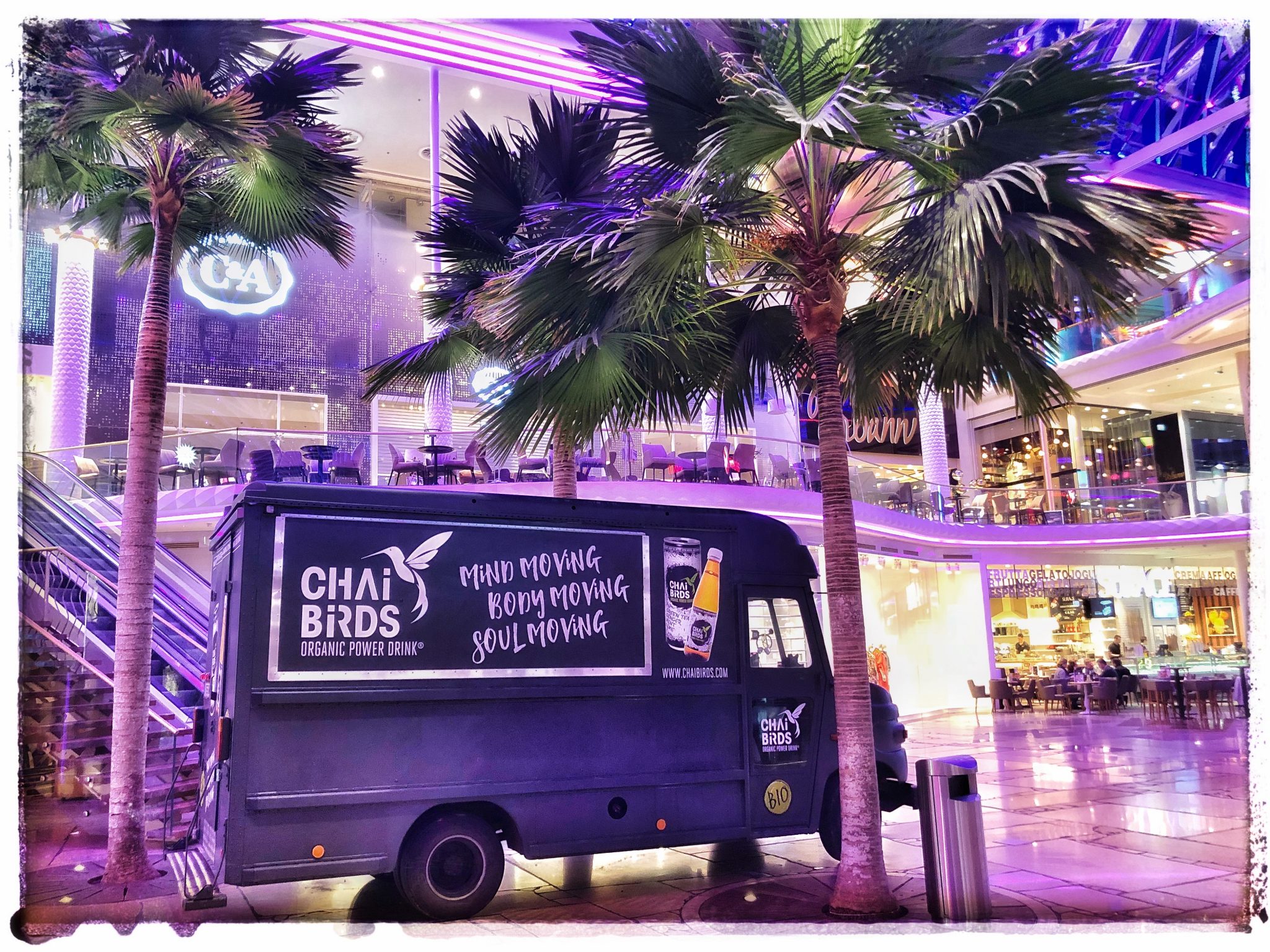 Foodtruck Chia Birds Chai Birds Goodtruck Drinktruck Ups Wagen
